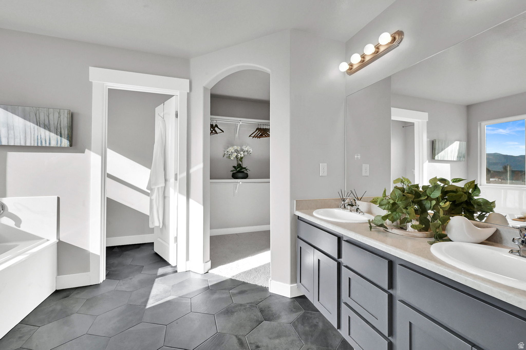 9602 N BLUE SKY DR Eagle Mountain, UT 84005