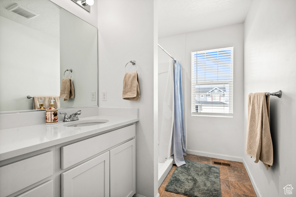 Photo 17 for MLS #2116486 at 569 W 1470 North