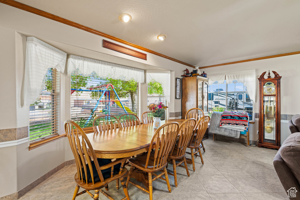 Photo 14 for MLS #2116502 at 2051 E Washington Rd