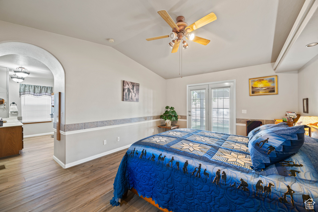 Photo 19 for MLS #2116502 at 2051 E Washington Rd