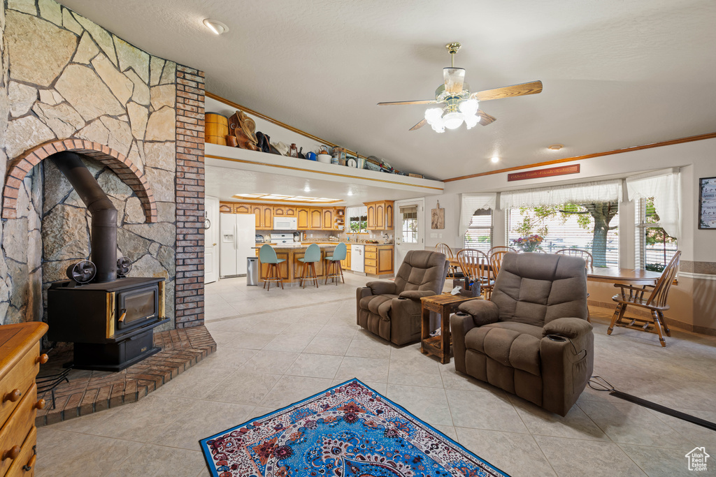 Photo 17 for MLS #2116502 at 2051 E Washington Rd