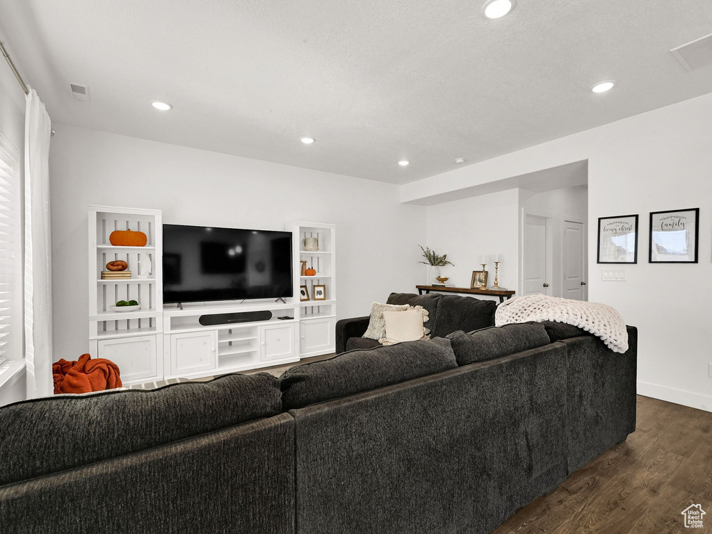 Photo 11 for MLS #2116506 at 1374 E 340 South