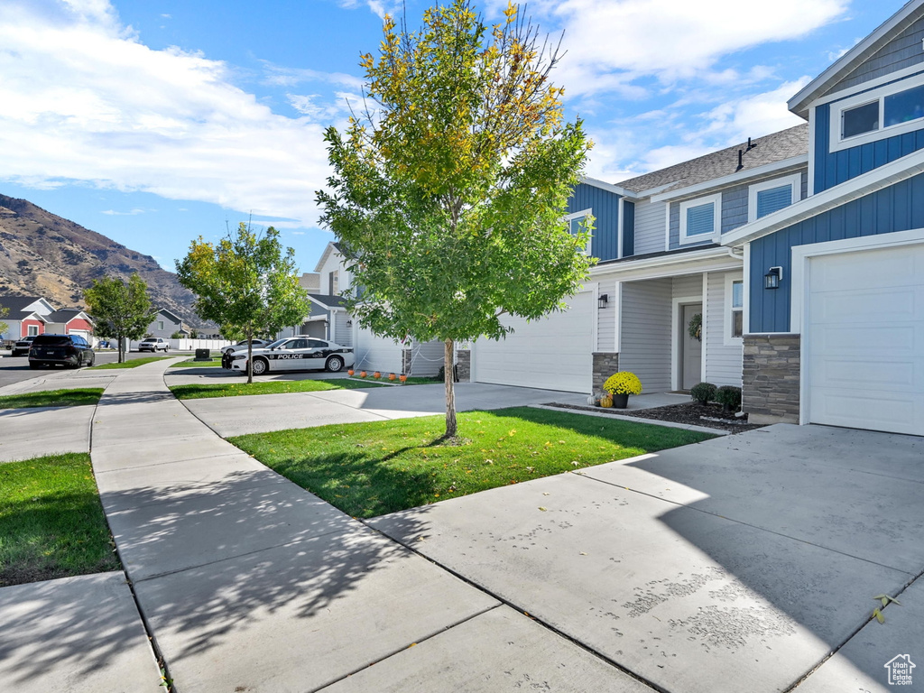 Photo 3 for MLS #2116506 at 1374 E 340 South