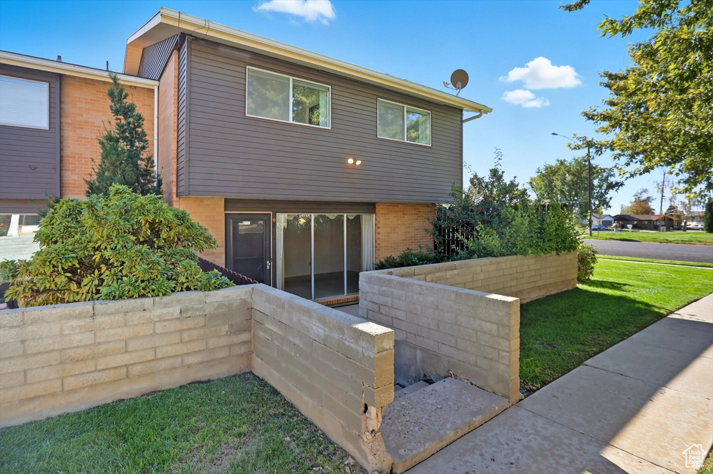 856 E 5575 S Ogden, UT 84405