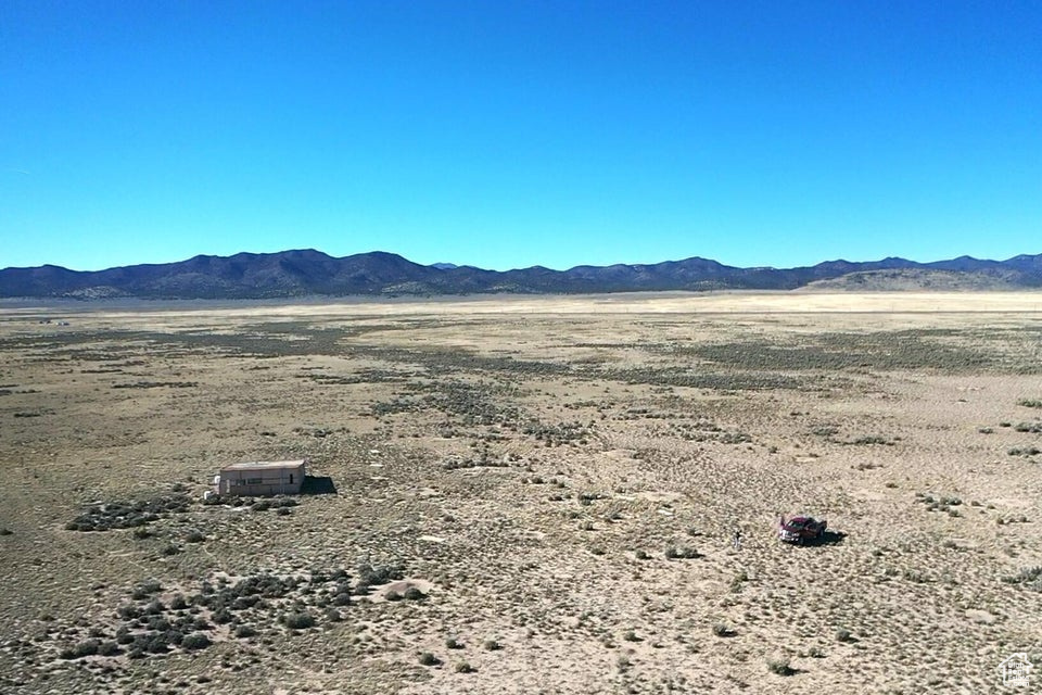 7535 N 8500 W Beryl, UT 84714