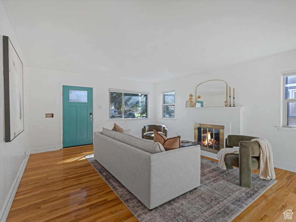 Photo 4 for MLS #2116516 at 351 N 1000 West