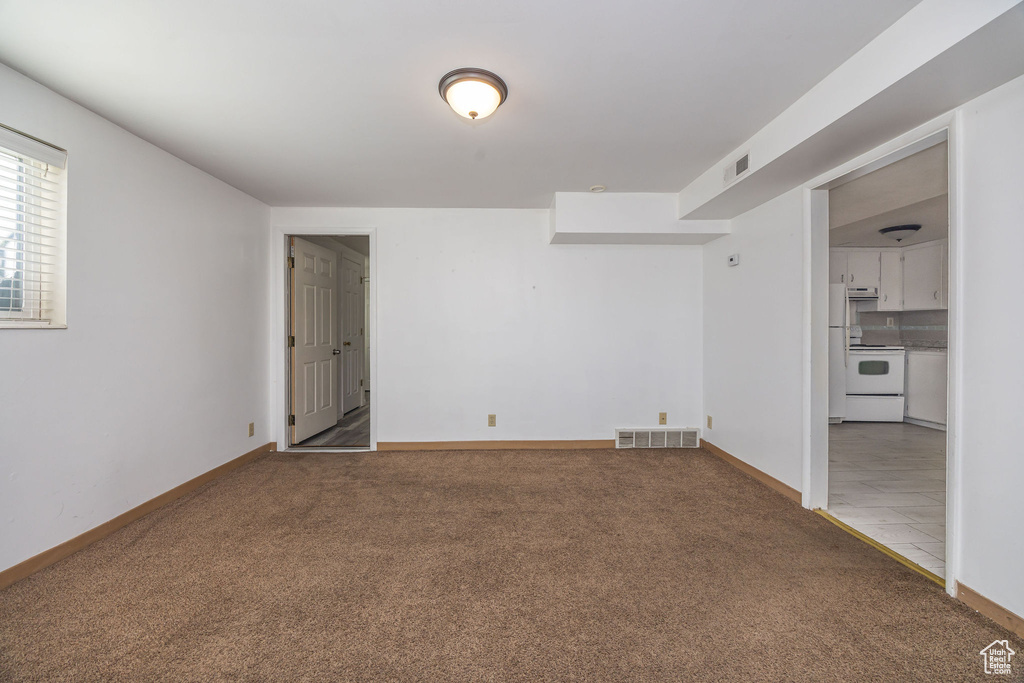 195 N 800 E Hyrum, UT 84319