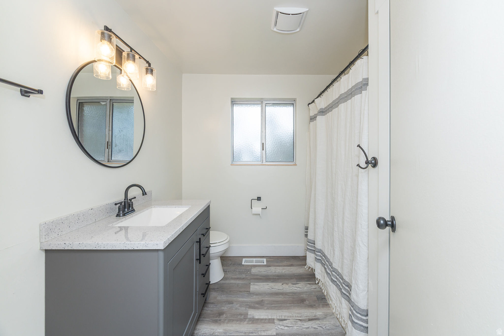 195 N 800 E Hyrum, UT 84319