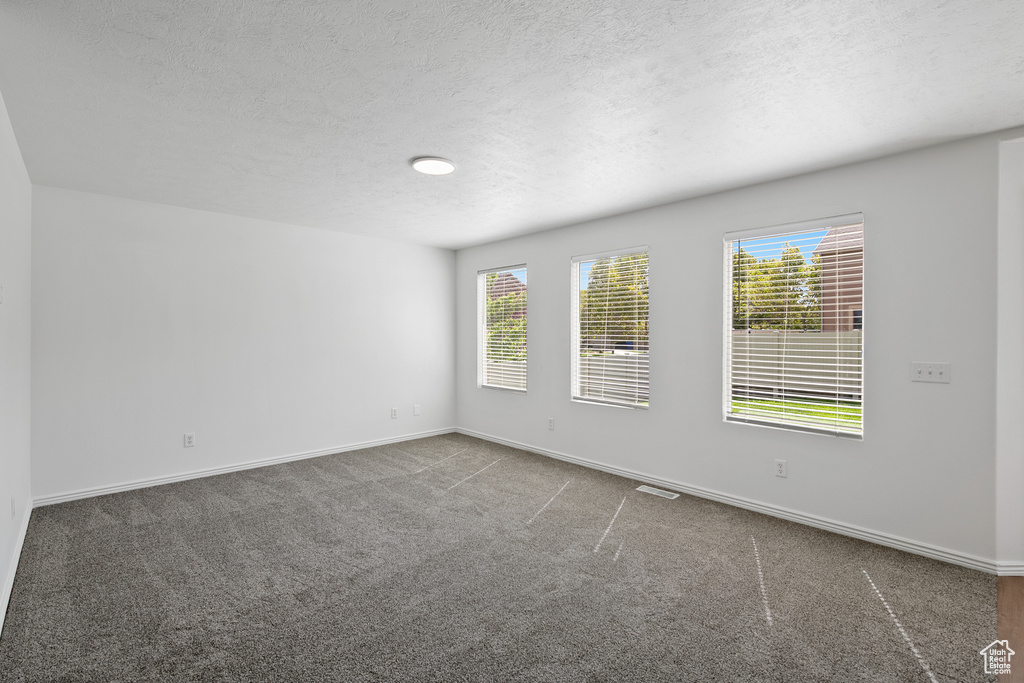 7011 W SAW TIMBER WAY West Jordan, UT 84081