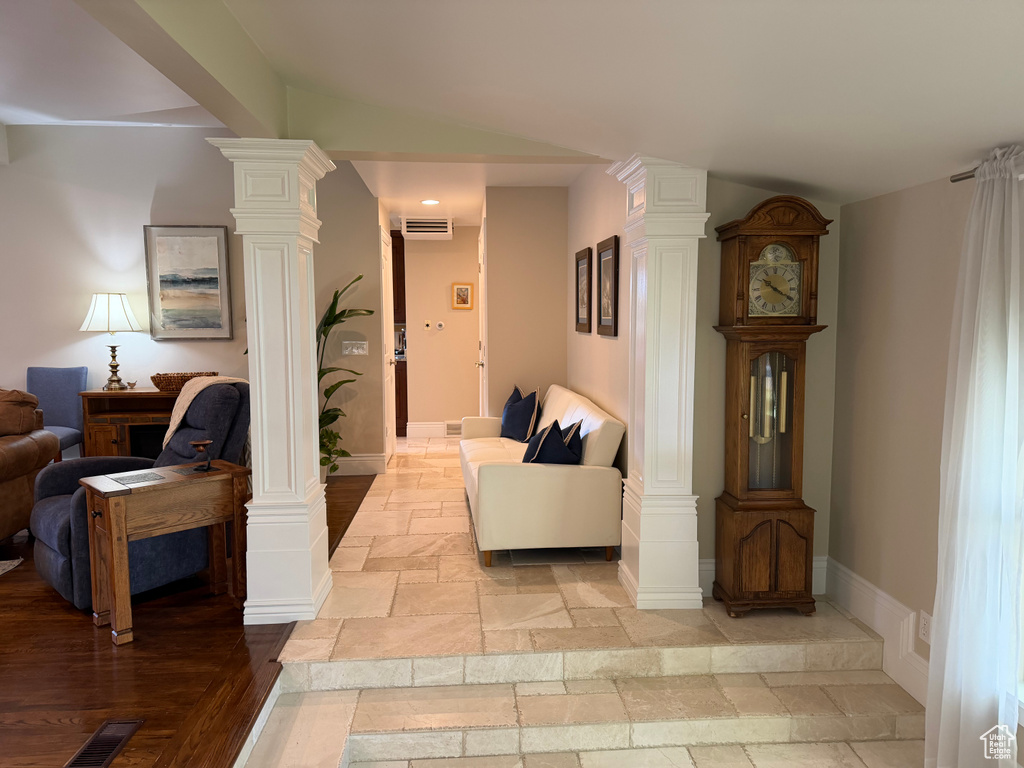 Photo 23 for MLS #2116525 at 1894 E Southmoor Dr