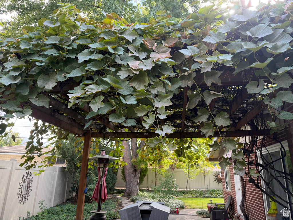 Photo 10 for MLS #2116525 at 1894 E Southmoor Dr