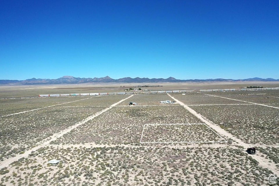 10095 N 100 W Beryl, UT 84714