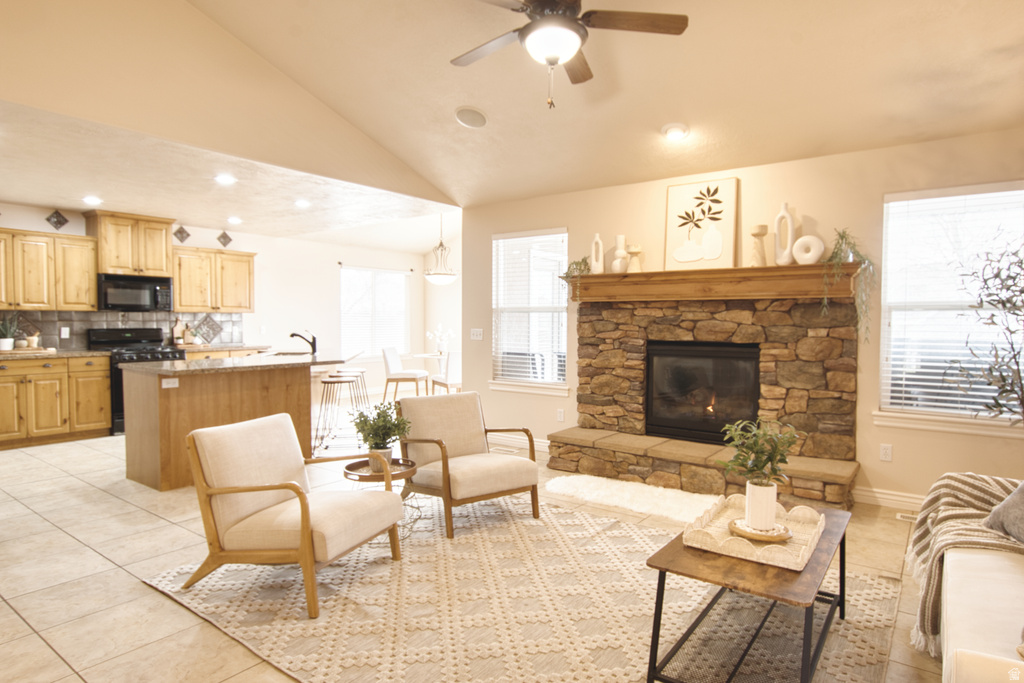 916 S 1760 W Syracuse, UT 84075