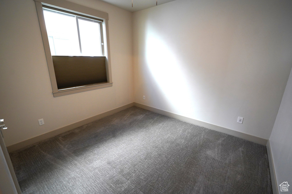 Photo 7 for MLS #2116543 at 759 W Fox Dr