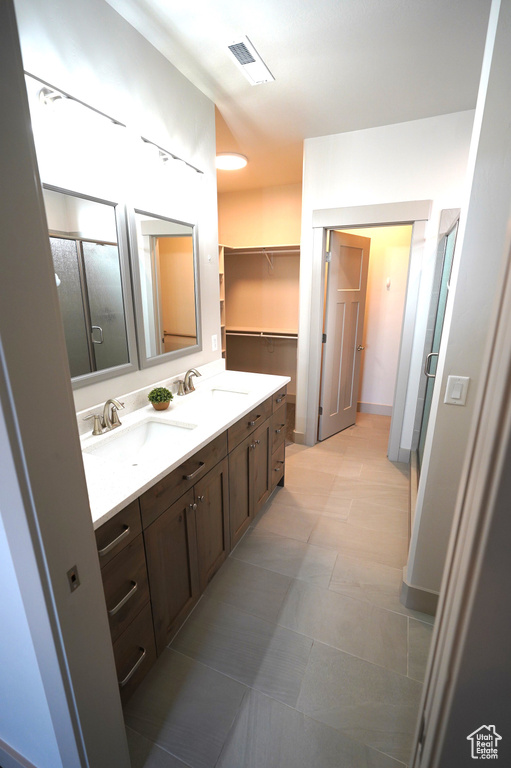 Photo 11 for MLS #2116543 at 759 W Fox Dr