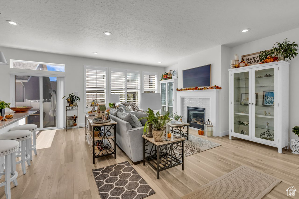 Photo 15 for MLS #2116559 at 447 W June Dr