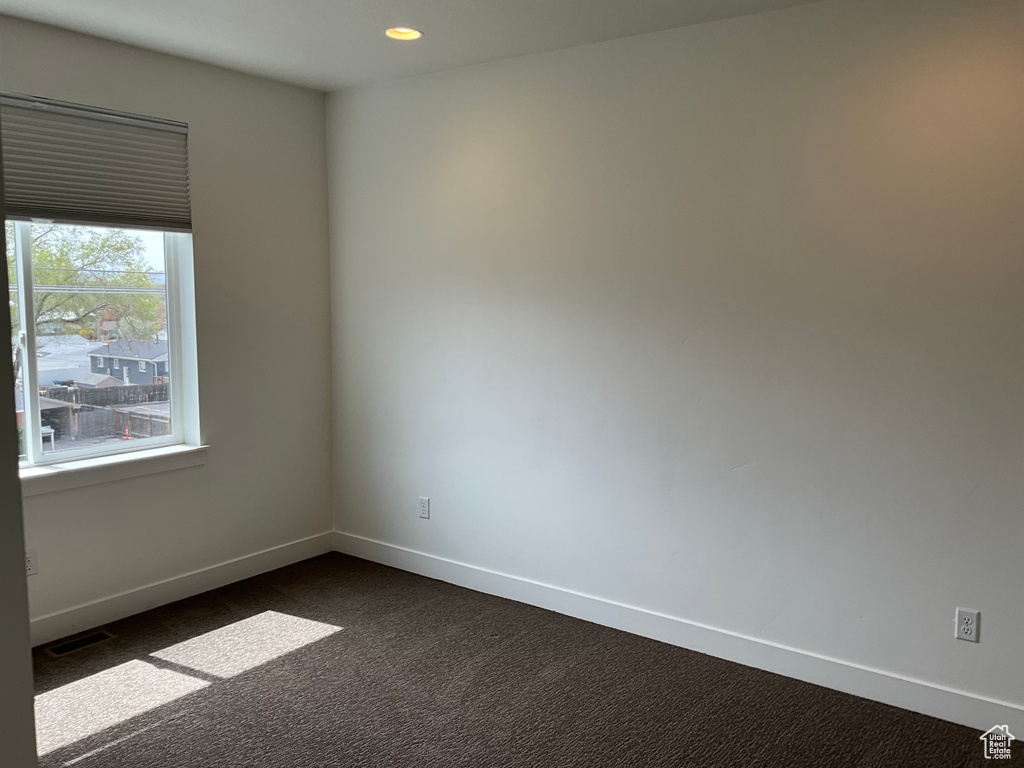 Photo 4 for MLS #2116563 at 1426 E Komenda Way #19