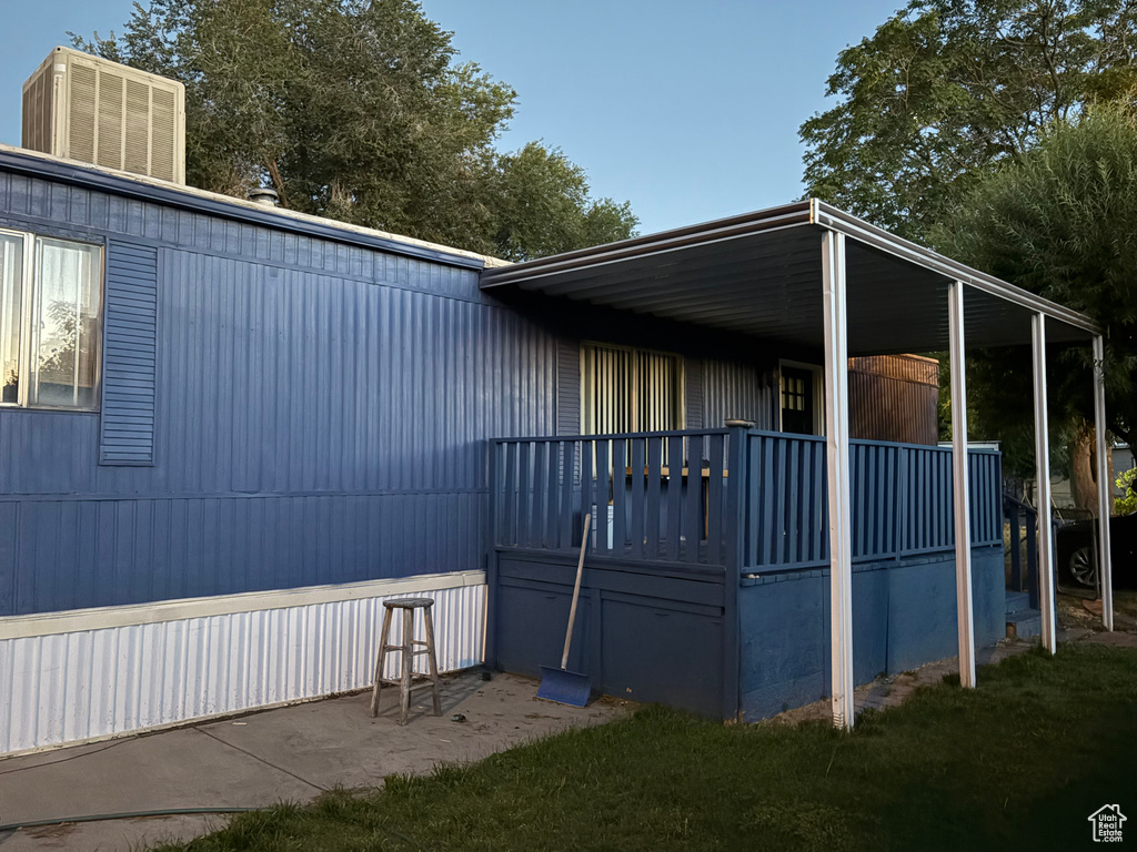 Photo 3 for MLS #2116567 at 705 S Redwood Rd #77
