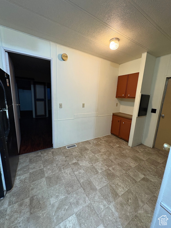 Photo 6 for MLS #2116567 at 705 S Redwood Rd #77
