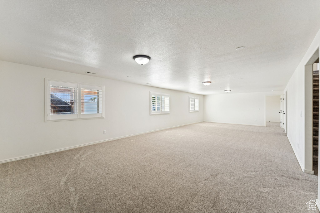 Photo 37 for MLS #2116576 at 3555 W 3900 South