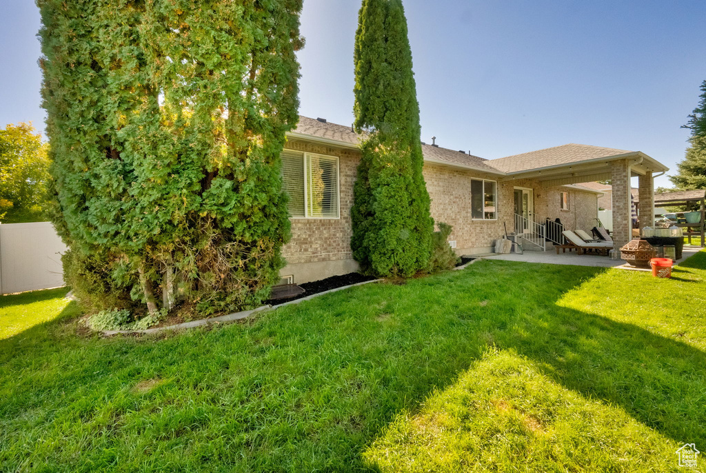 Photo 5 for MLS #2116578 at 4438 W Lennox Dr
