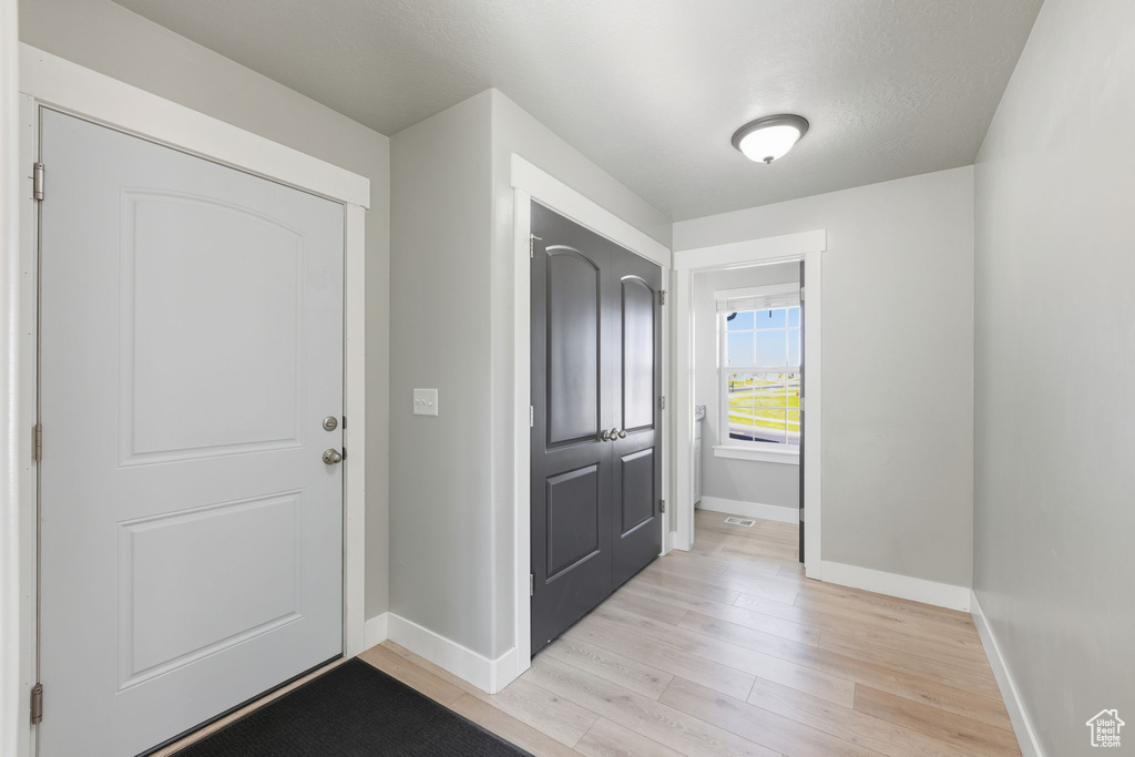 49 E GARIBALDI WAY Saratoga Springs, UT 84045