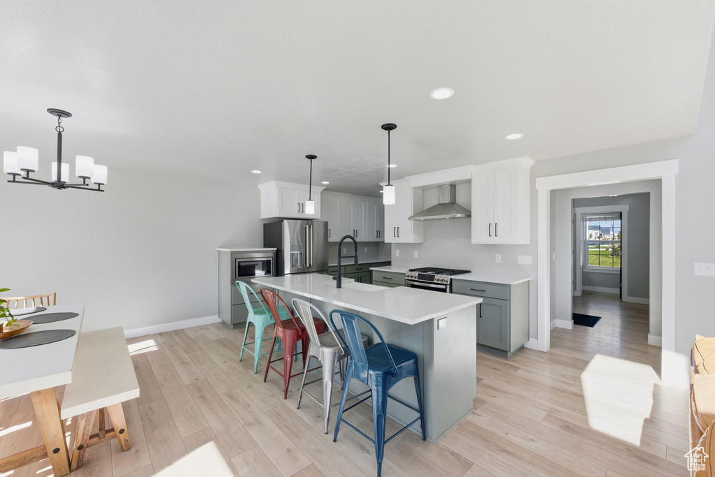 49 E GARIBALDI WAY Saratoga Springs, UT 84045