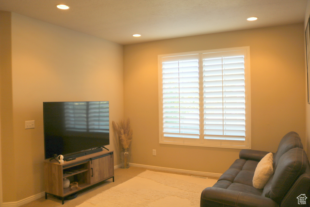 Photo 4 for MLS #2116584 at 6842 Bigelow Dr