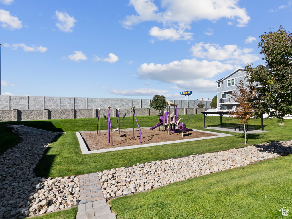 Photo 41 for MLS #2116585 at 13426 S Yellow Cliff Dr