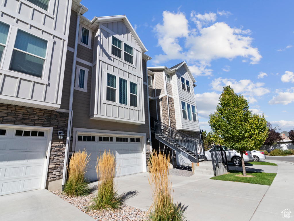 Photo 3 for MLS #2116585 at 13426 S Yellow Cliff Dr