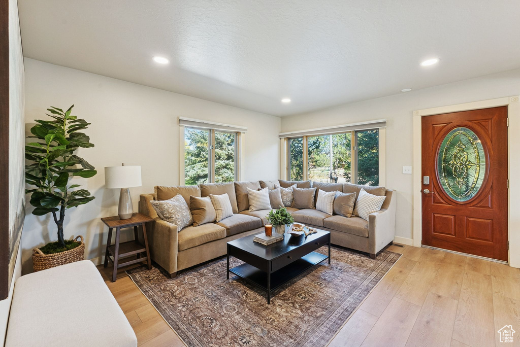 Photo 9 for MLS #2116586 at 590 S Center St