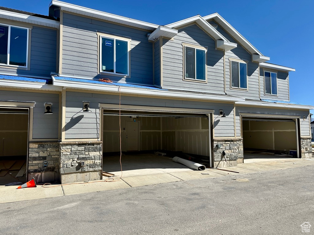 Photo 5 for MLS #2116591 at 2254 S 1120 West #72