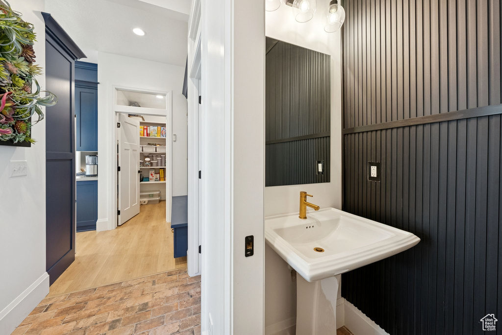 Photo 33 for MLS #2116594 at 10888 S Lake Island Dr #166