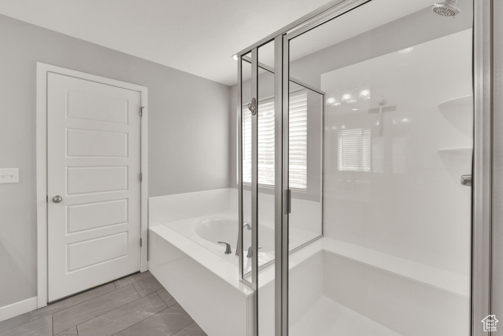 Photo 24 for MLS #2116596 at 94 E Broxburn Way