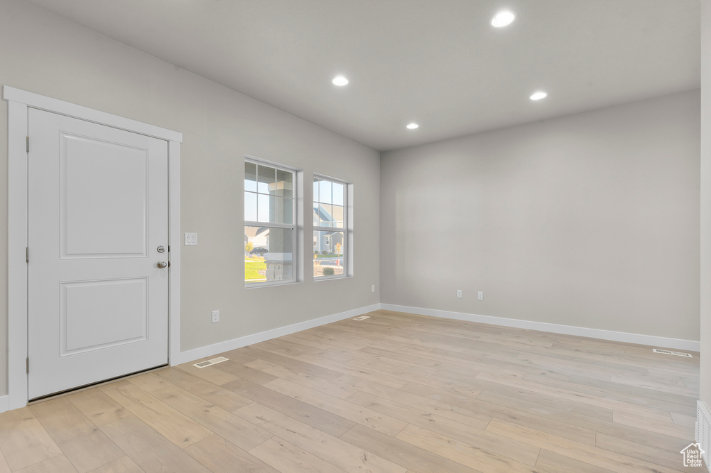 Photo 6 for MLS #2116600 at 6764 N Star Lake Dr