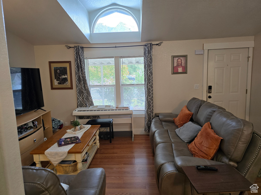 Photo 4 for MLS #2116603 at 1025 N 300 West #1
