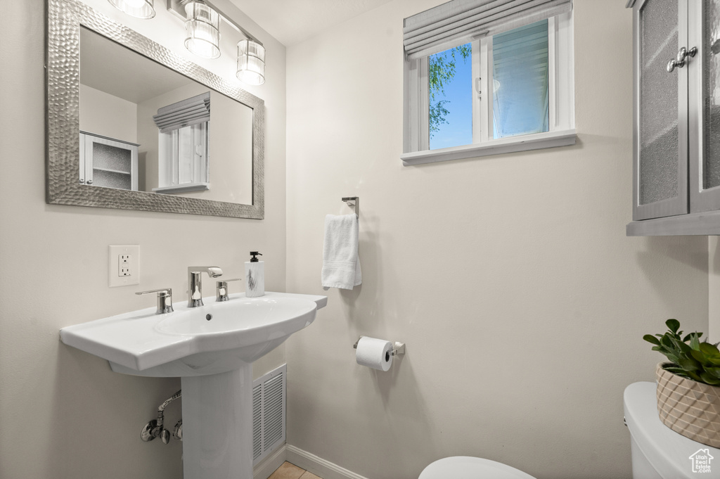 1752 E MILLCREEK CIR Salt Lake City, UT 84106