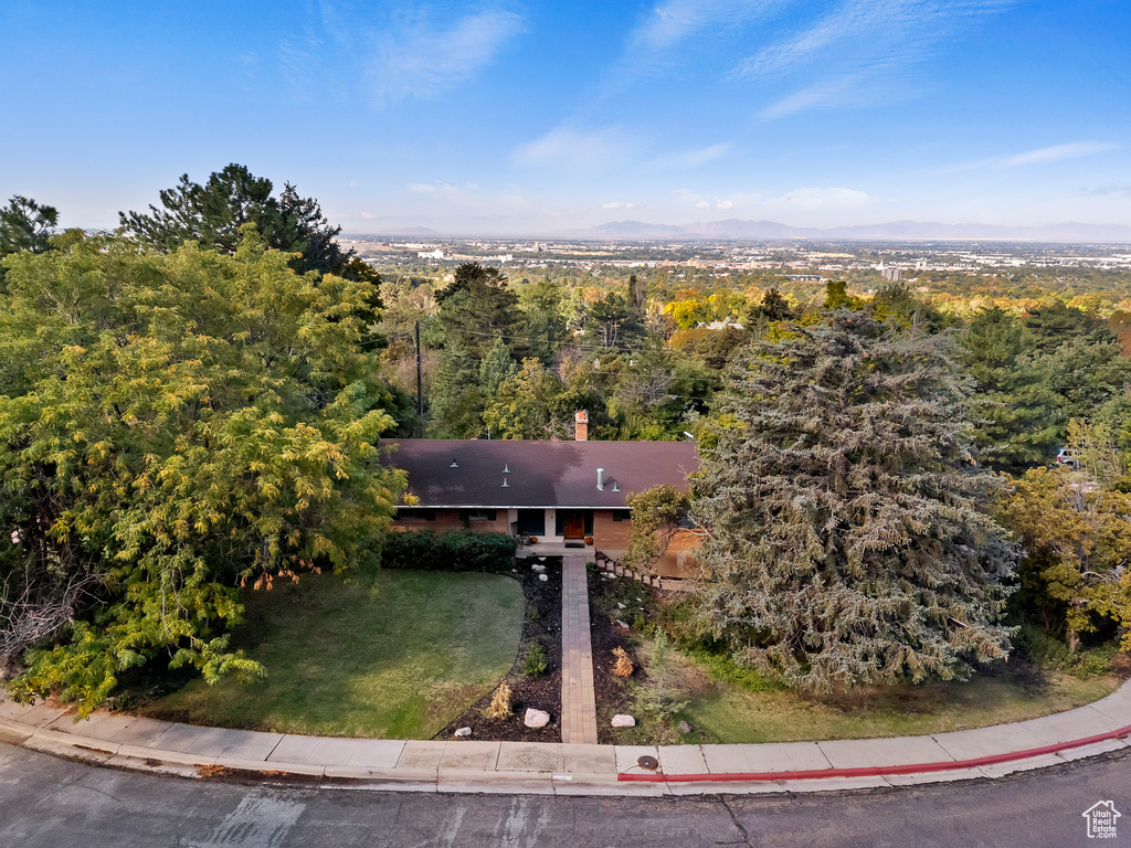 Photo 29 for MLS #2116629 at 2757 S Shamrock Dr