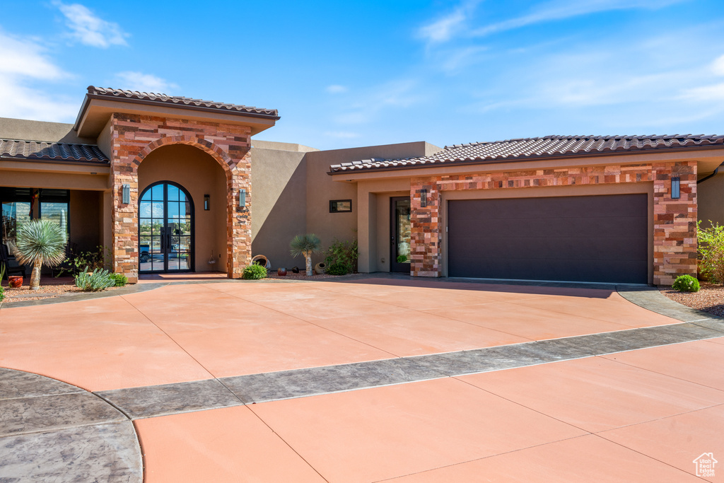 Photo 7 for MLS #2116633 at 2082 W Long Sky Dr