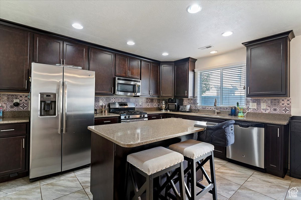 Photo 10 for MLS #2116634 at 940 W Stonehaven Dr