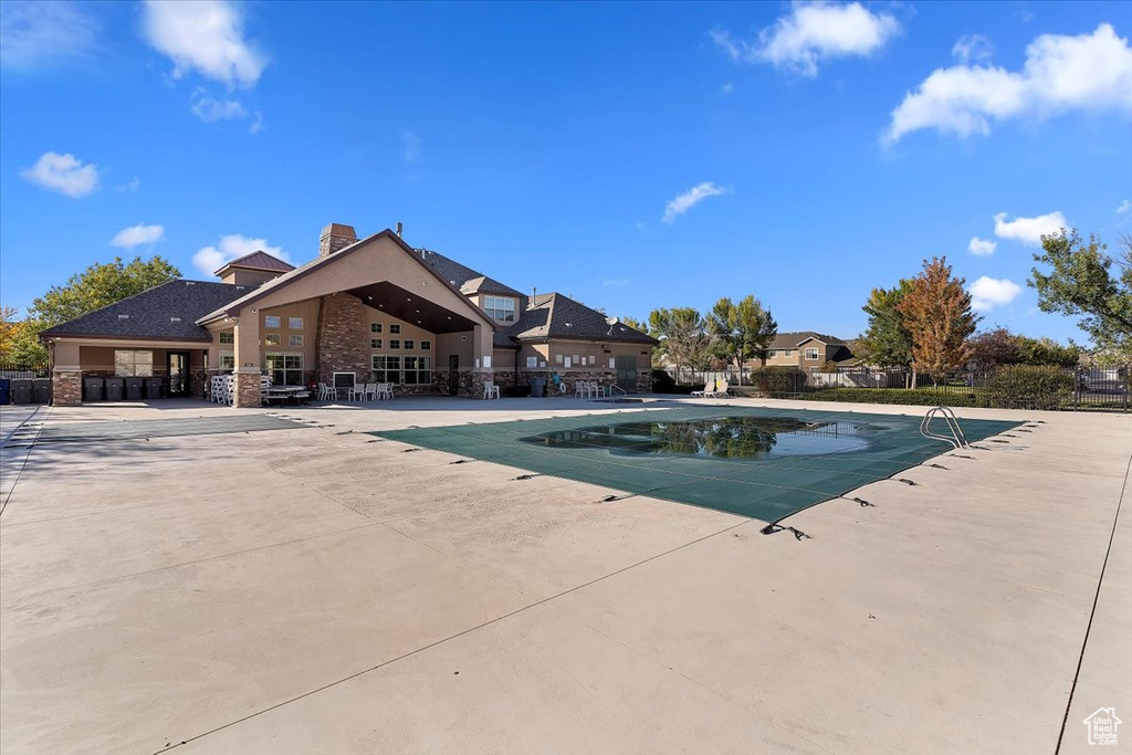 Photo 30 for MLS #2116634 at 940 W Stonehaven Dr