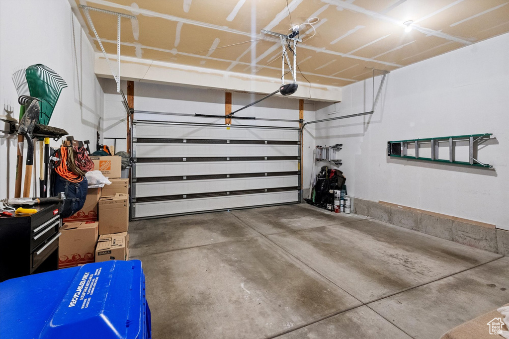 Photo 29 for MLS #2116643 at 2932 E Lookout Dr