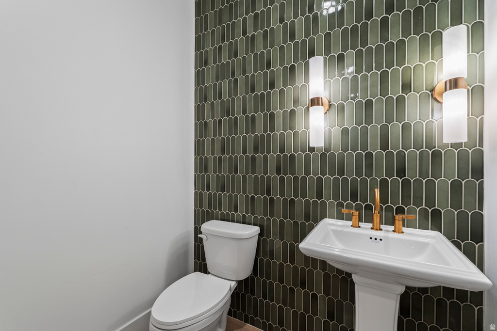 832 E 4170 S Millcreek, UT 84107