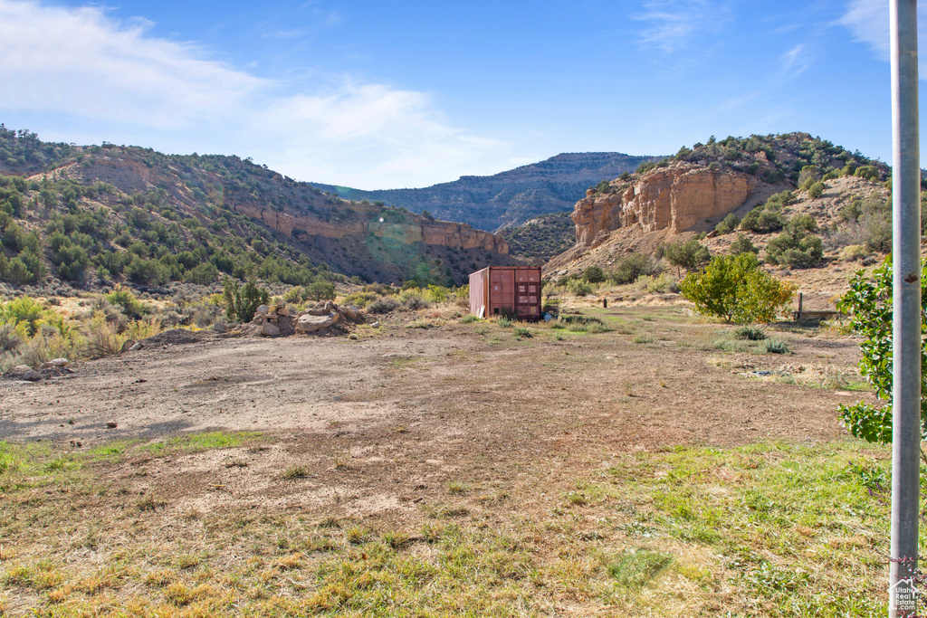 Photo 35 for MLS #2116649 at 3135 N Thompson Canyon Rd
