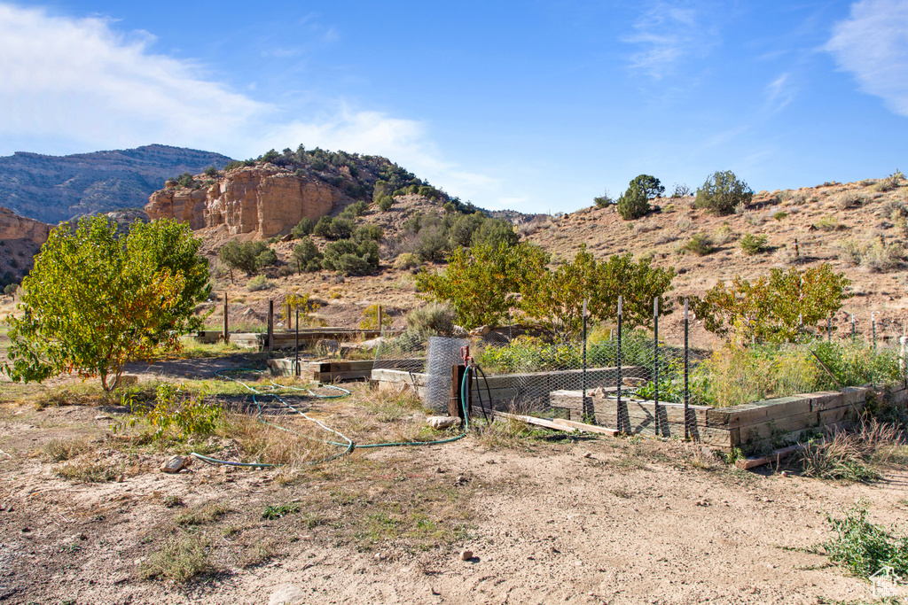 Photo 40 for MLS #2116649 at 3135 N Thompson Canyon Rd