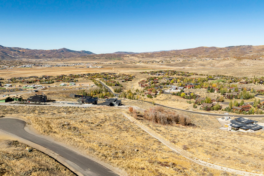 6921  BUGLE TRL Park City, UT 84098