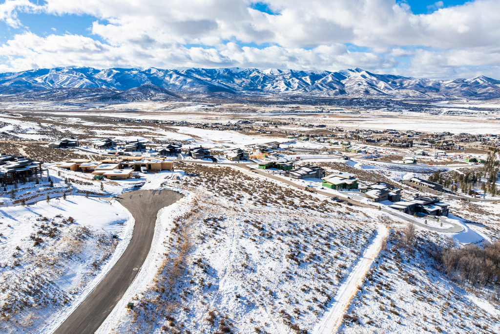 6921  BUGLE TRL Park City, UT 84098