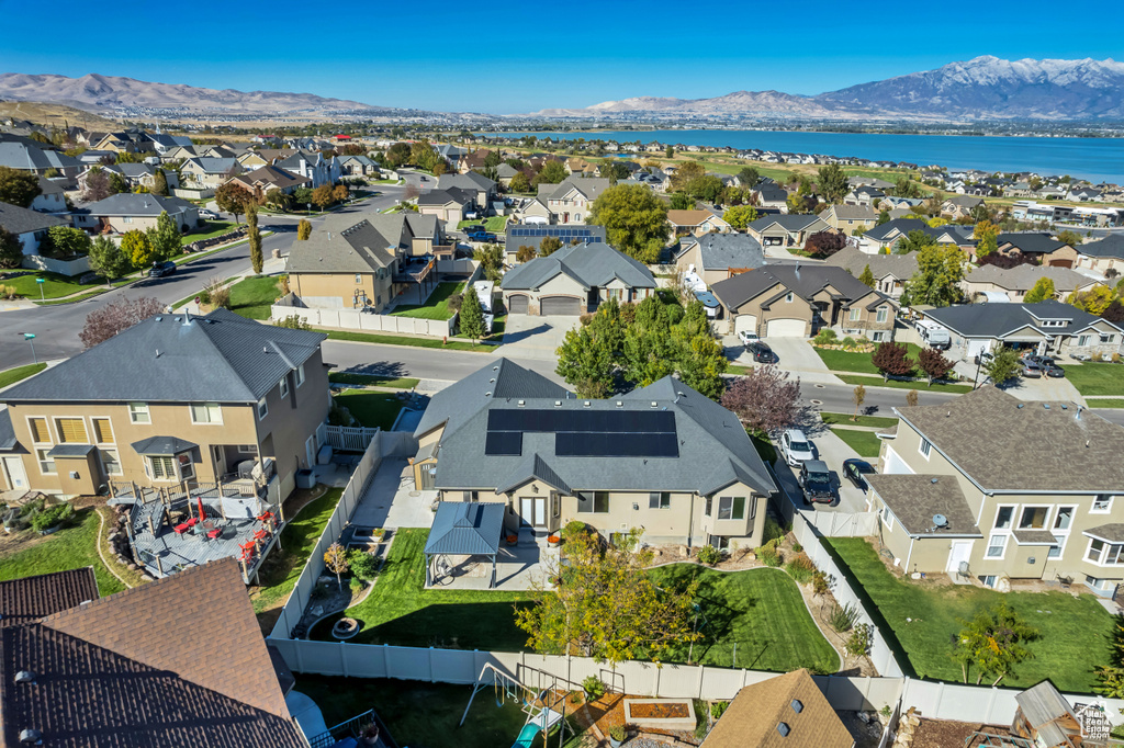 153 W HONEYSUCKLE DR Saratoga Springs, UT 84045