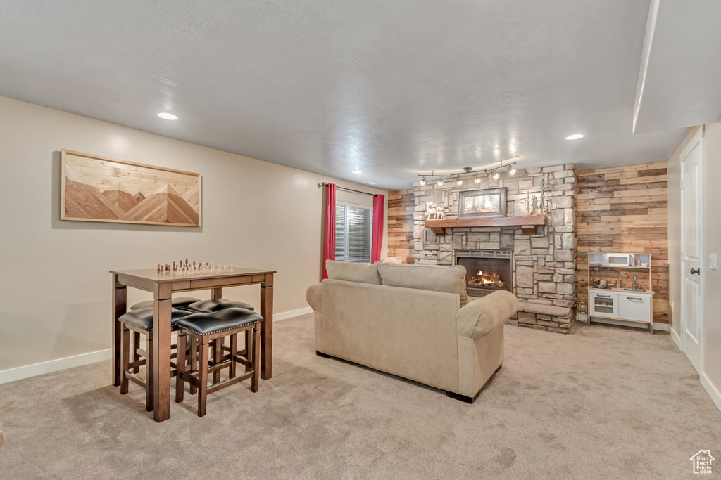 153 W HONEYSUCKLE DR Saratoga Springs, UT 84045