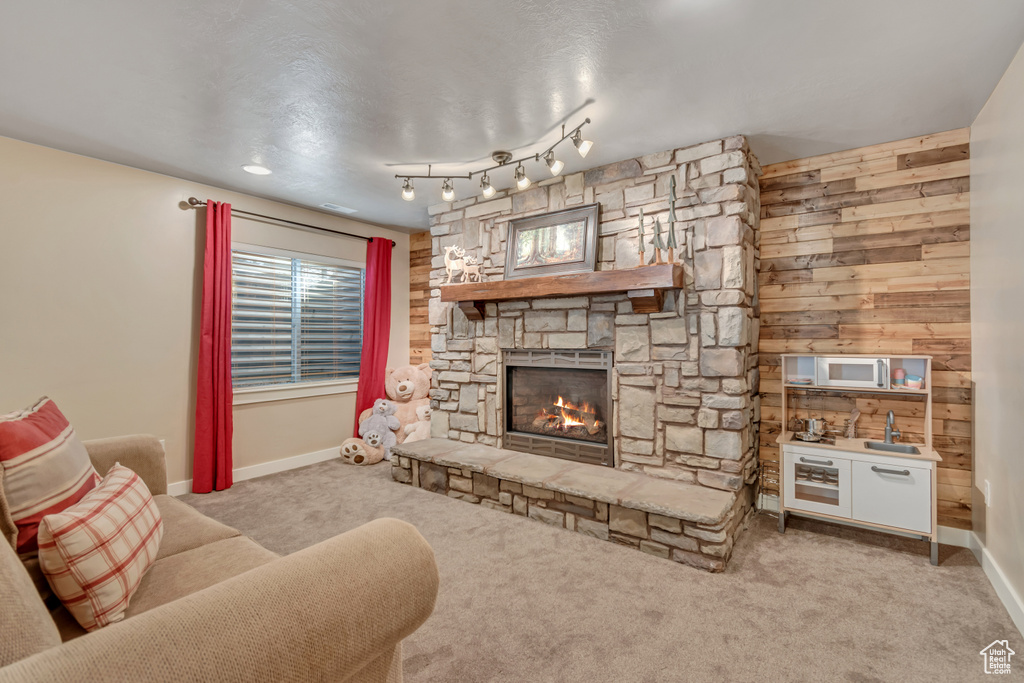 153 W HONEYSUCKLE DR Saratoga Springs, UT 84045